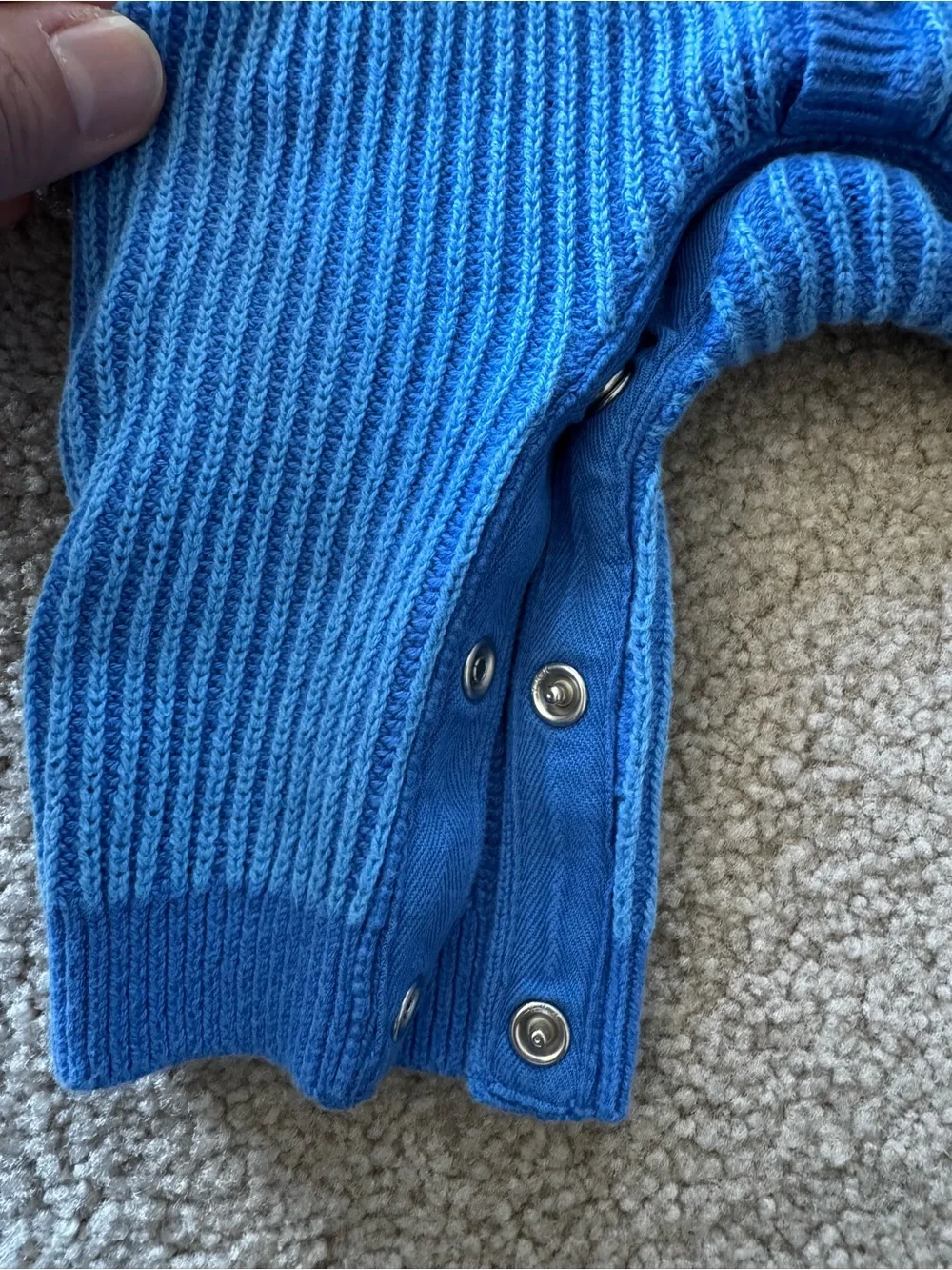 GAP soft blue